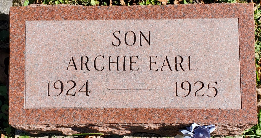 Grave Stone - Archie Earl Scott